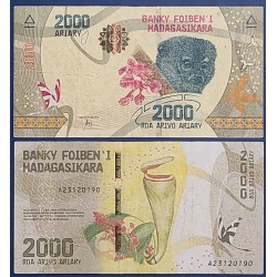 Madagascar P.101a, TB, Billet de 20000 Ariary 2017 Fleurs