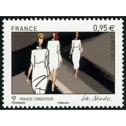 Timbre France Yvert No 4827 La mode