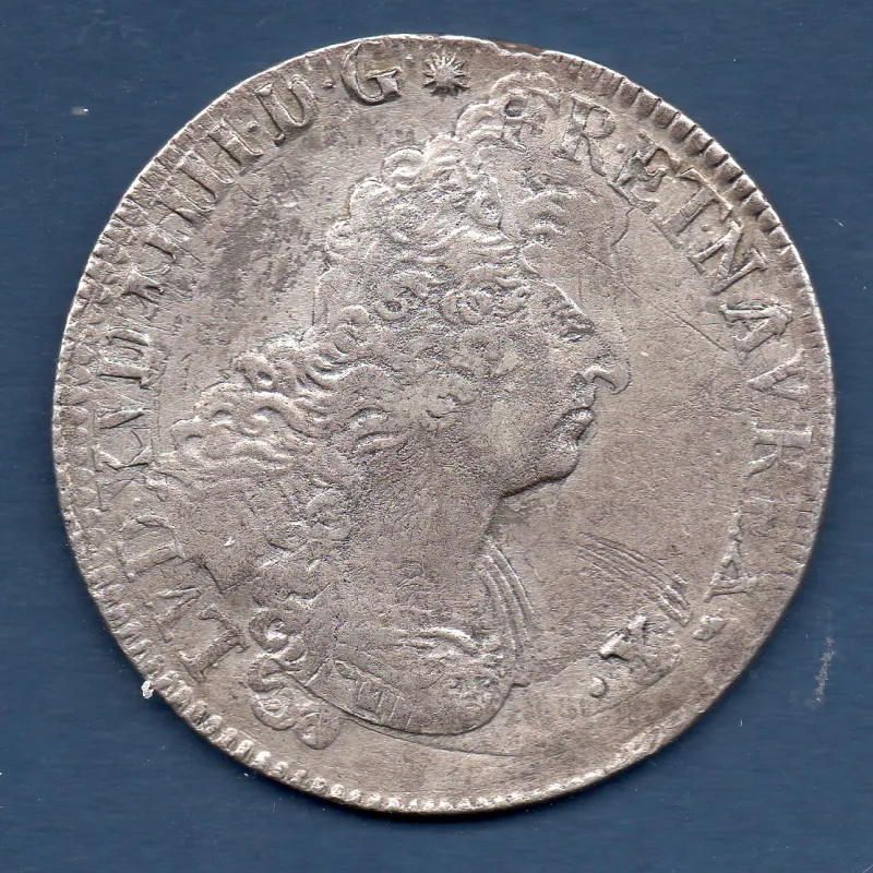 Ecu aux 8L 2eme type 1704 Y Bourges Louis XIV réformé