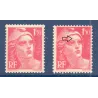 Timbre Yvert No 712 trace sur le front variété de poinçon , neuf ** type marianne de Gandon