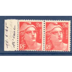 Timbre Yvert No 714 oeil borgne variété de poinçon , neuf ** type marianne de Gandon