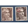Timbre Yvert No 715 trait sur le front variété de poinçon , neuf ** type marianne de Gandon