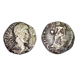 Silique Theodose 1er (388-392) Trèves ric.94b VIRTVS ROMANORVM