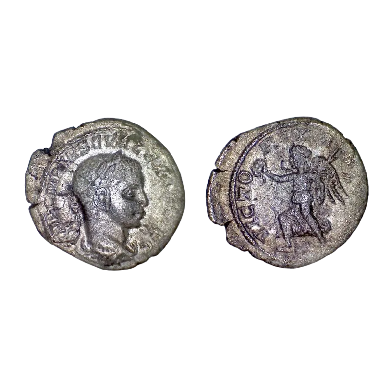 Denier de Sévère Alexandre (225) Ric.180 VICTORIA AVG Rome Denier de Sévère Alexandre (225) Ric.180 VICTORIA AVG Rome