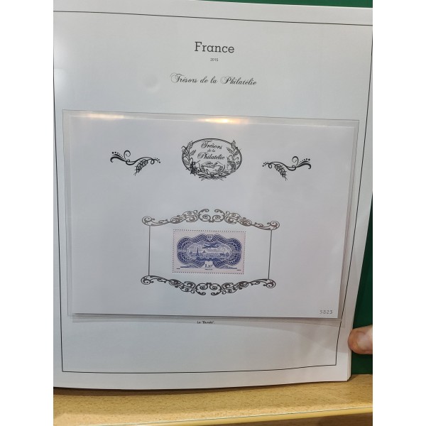 1 album complet yvert et tellier trésors de la philatélie avec tous les feuillets de 2014 à 2018