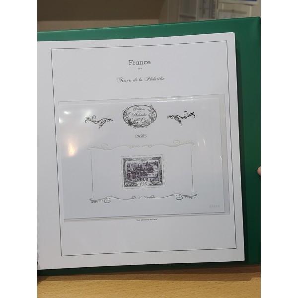 1 album complet yvert et tellier trésors de la philatélie avec tous les feuillets de 2014 à 2018