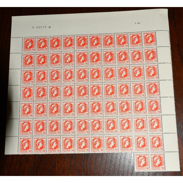 1 fragment de feuille de 72 Timbres de France 641 marianne d'Alger neufs**