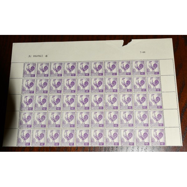 1 fragment de feuille de 50 Timbres de France 646 coq d'Alger neufs**