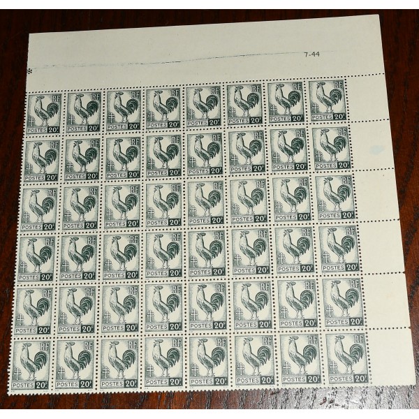 1 fragment de feuille de 48 Timbres de France 648 coq d'Alger neufs**