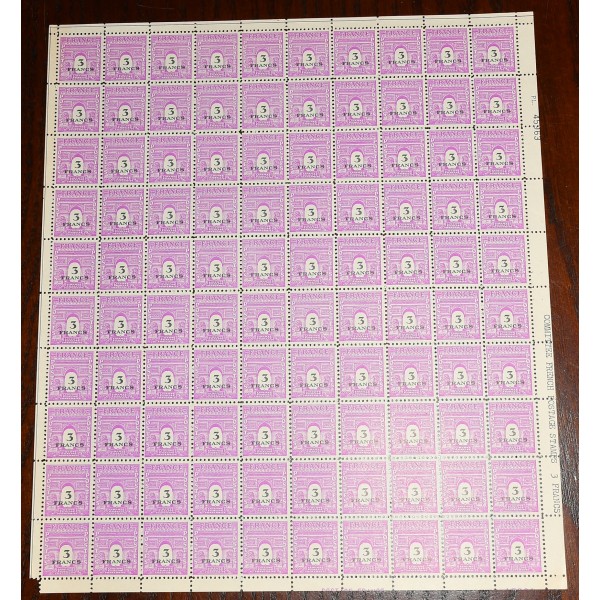 1 feuille de 100 Timbres de France 711 arc de triomphe neufs**