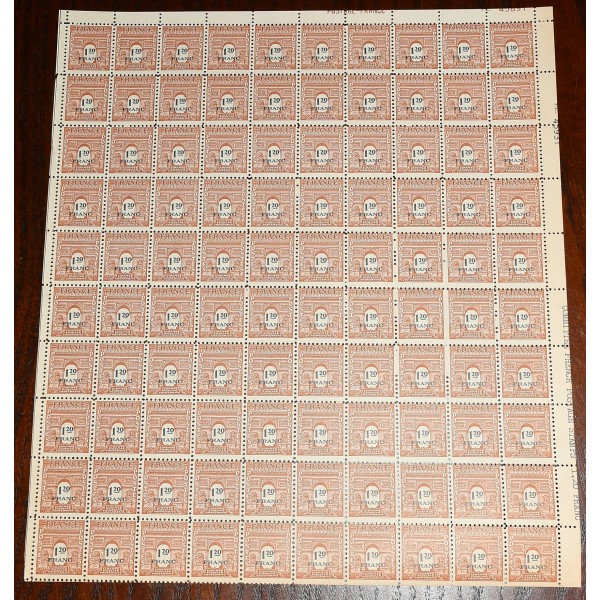 1 feuille de 100 Timbres de France 707 arc de triomphe neufs**
