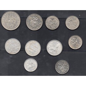 Lot de 10 pièces des DOM TOM 1965 à 1997 à TTB à SUP