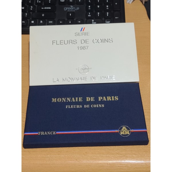 Coffret FDC Fleur de coin France 1987 pièces de monnaies en Franc