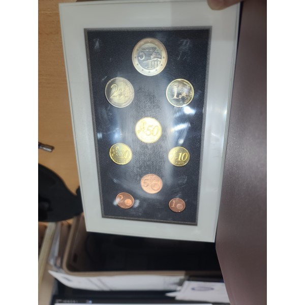 Coffret BE France 2005 - Défaut plastique côté revers pièces de monnaies Euros