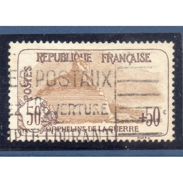 Timbre France Yvert No 153 Orphelin de la Guerre brun clair oblitéré