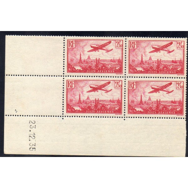 Bloc de 4 coin daté du timbre France Poste Aérienne Yvert 11 avion survolant Paris 2.50f Rose neuf **
