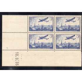 Bloc de 4 coin daté du timbre France Poste Aérienne Yvert 12 avion survolant Paris 3fr bleu neuf **