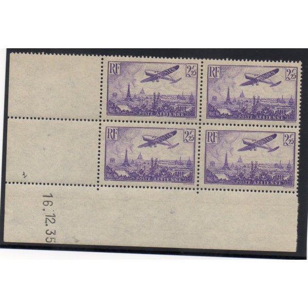 Bloc de 4 coin daté du timbre France Poste Aérienne Yvert 10 avion survolant Paris 2.25fr violet neuf **