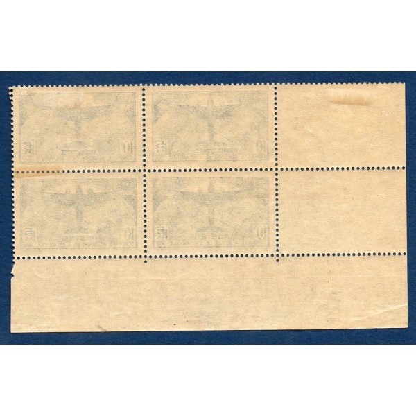 Bloc de 4 coin daté du timbre France Yvert No 321 Traversée de l'atlantique sud vert 2t neuf * avec charnière 2t neufs**