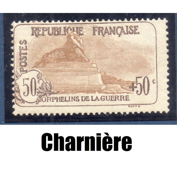 Timbre France Yvert No 153 Orphelin de la Guerre brun clair neuf * avec charnière