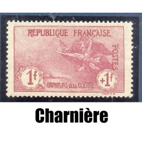 Timbre France Yvert No 154 Orphelin de la Guerre carmin neuf * avec charnière
