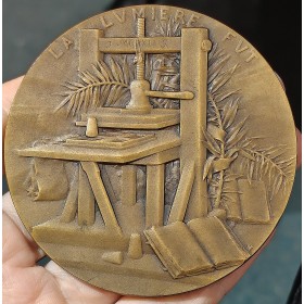 Médaille Johanes Gutenberg, 1902 Leon Deschamp Corne
