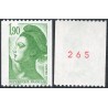 Timbre Yvert No 2426a numéro rouge variété Marianne type liberté de Delacroix 1.90fr vert de roulette