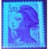 Timbre Yvert No 2486a Marianne type liberté de Delacroix 3.70fr rose une bande de phosphore à droite variété