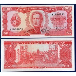 Uruguay Pick N°47a, Billet de banque de 100 Pesos 1967