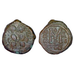 Follis Justin II et Sophie (575-576), SB 360 atelier Constantinople