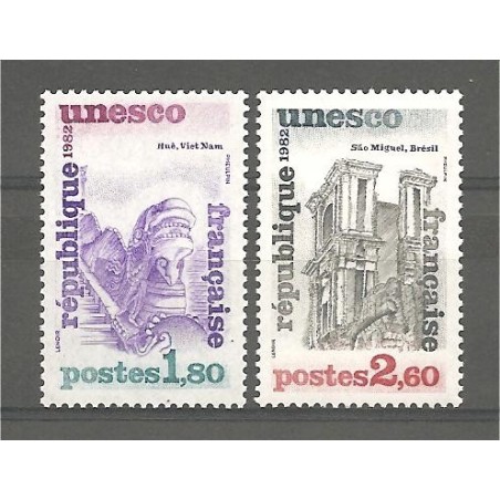 Timbres France Services Yvert 71-72 UNESCO, sites classés a proteger