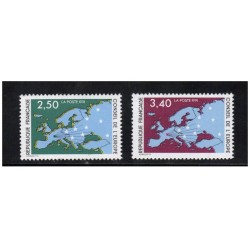 Timbres Services Yvert 106-107