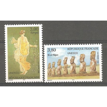 Timbres France Services Yvert 118-119 UNESCO, sites classés à protèger