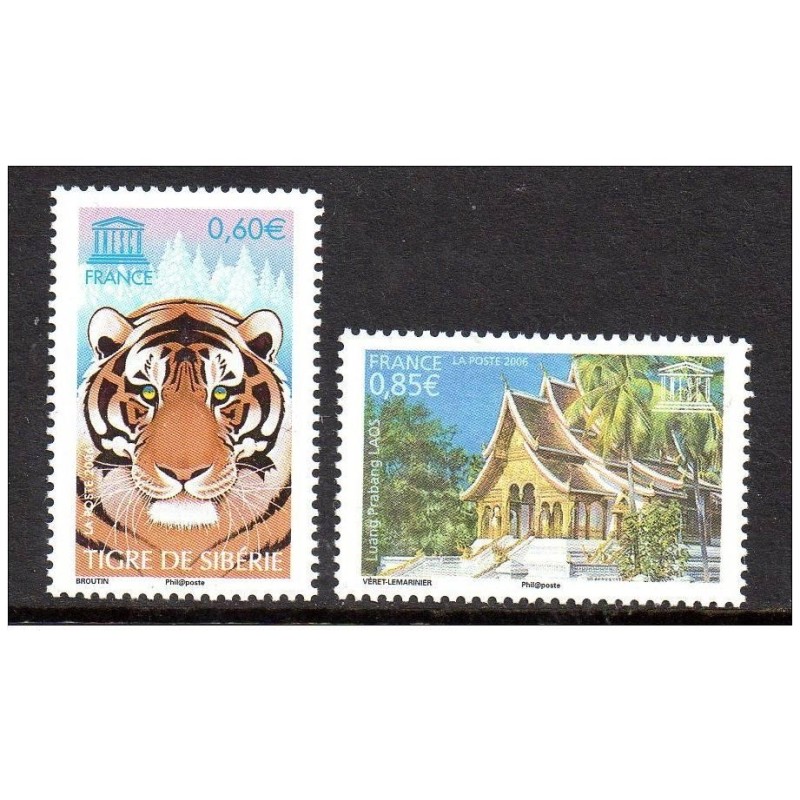 Timbres France Services Yvert 134-135 UNESCO