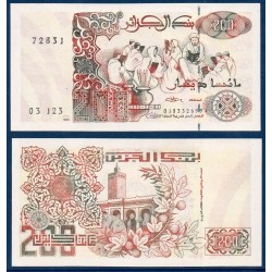 Algérie Pick N°138 , Billet de banque de 100 dinar 1992-1998