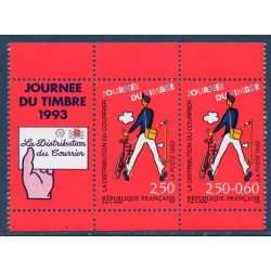 Timbre Yvert No 2793Aa paire Journée du timbre, distribution du courrier, issu du carnet avec vignette