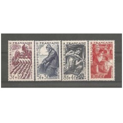 Timbre France Yvert No 823-826 serie des metiers