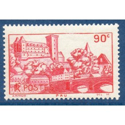 Timbre France Yvert No 449 Château de Pau neuf **