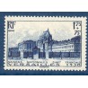Timbre France Yvert No 379 chateau de Versaille neuf **