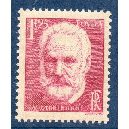 Timbre France Yvert No 304 Victor Hugo neuf **