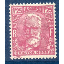 Timbre France Yvert No 293 Victor Hugo neuf **