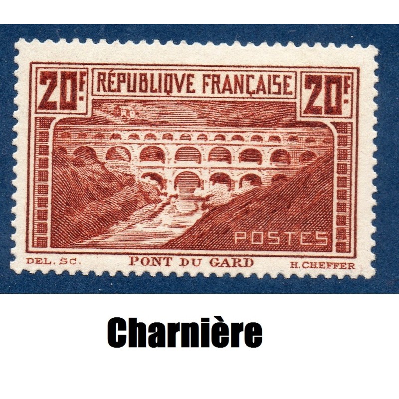 Timbre France Yvert No 262A Pont du Gard Type I neuf * avec charnière