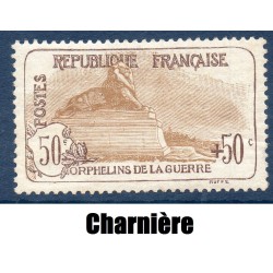 Timbre France Yvert No 153 Orphelin de la Guerre brun clair neuf * avec charnière