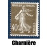 Timbre France Yvert No 193 Semeuse fond plein 40ct brun olive neuf * avec trace de charnière