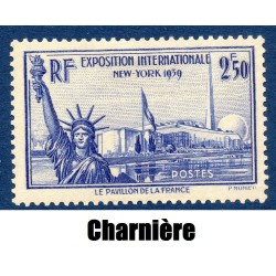 Timbre France Yvert No 458 Exposition internationale de New York neuf* avec trace de charnière