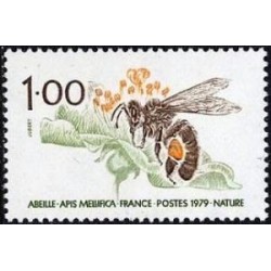 Timbre France Yvert No 2039 Abeille, protection de la nature