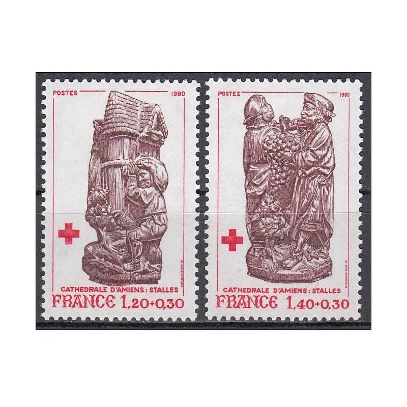 Timbre Yvert No 2116-2117 France paire croix rouge, Stalles de la cathédrale d'Amiens