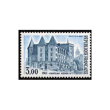 Timbre Yvert No 2195 Série touristique Pau le Chateau Henri IV