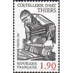 Timbre Yvert No 2467 Thiers, métiers d'art, la coutellerie