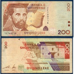 Albanie Pick N°67, TTB Billet de banque de 200 Leke 2001
